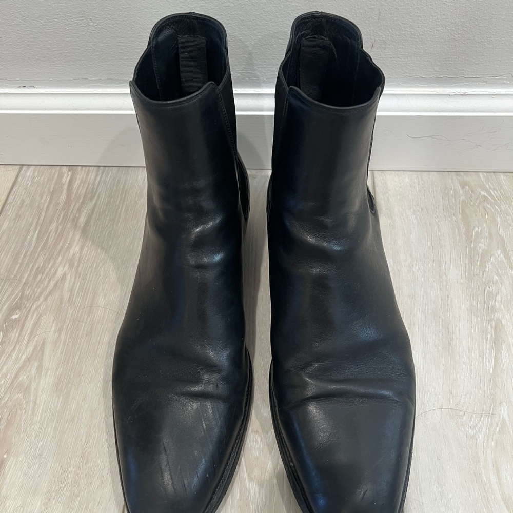Saint Laurent Black Chelsea Boots